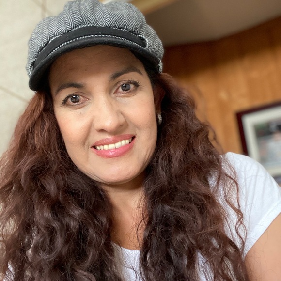 Meet your Posher, Irma - Picture 1 of 1